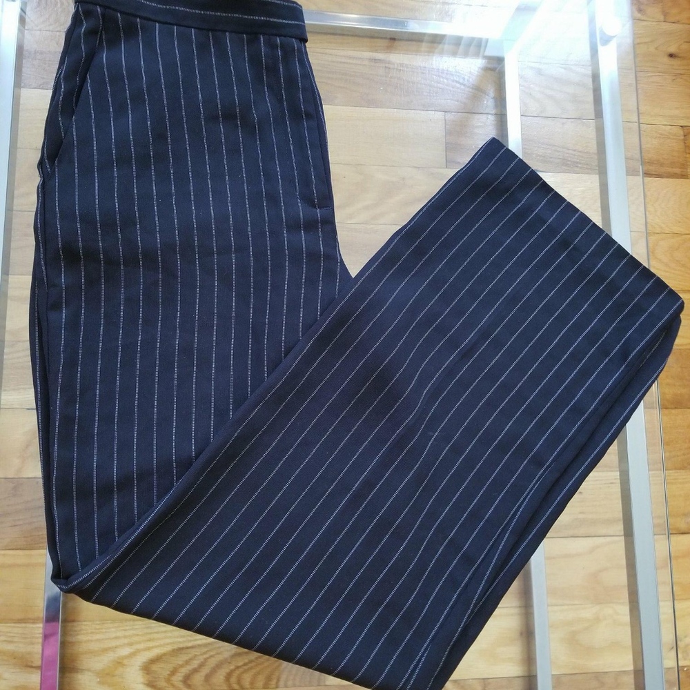 NY & CO (New York & Company Pin Stripe Pan…